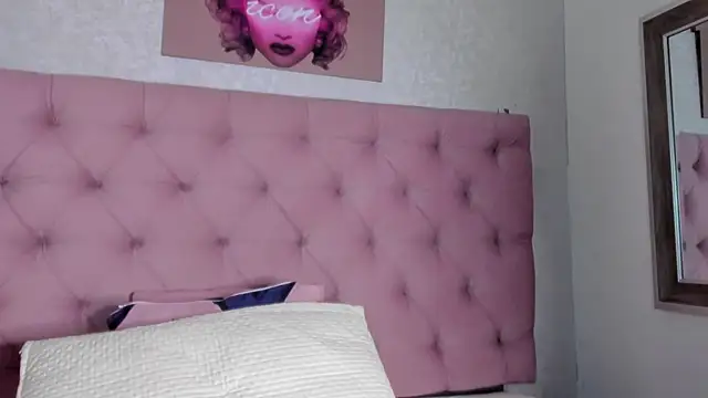 adelle__fox's Live XXX Chat