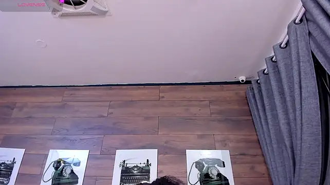 PechBri live XXX chat