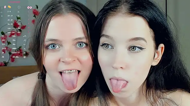 Živý XXX chat CleotildePiel