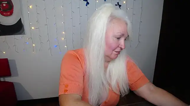 BlondyLeeBest – Live XXX-chat