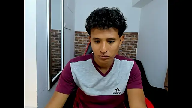 WIZARD-ALESSANDRO Live XXX-chat