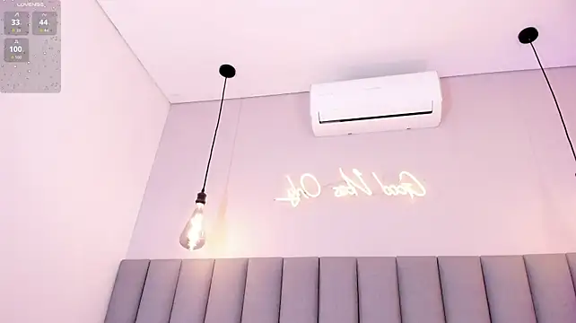 Živý XXX chat Leamonroe__