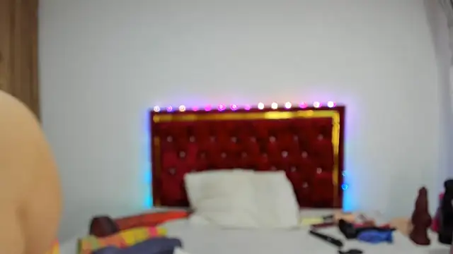 צ'אט XXX בשידור חי של charlloteevans_X