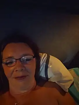 Chat +18 de Mone_Live ao vivo