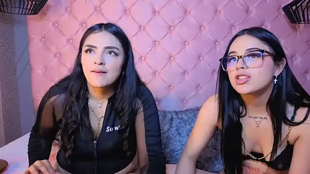 Sara-Messy Live XXX-Chat