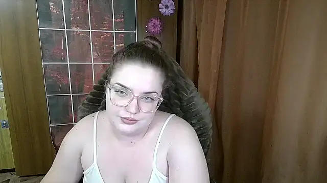 Teasing_Dora Chat XXX in diretta