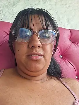 ZaidaWet লাইভ XXX চ্যাট