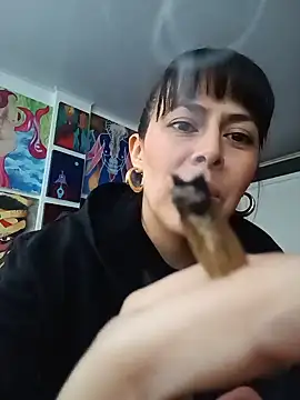 Онлайн чат XXX salomee