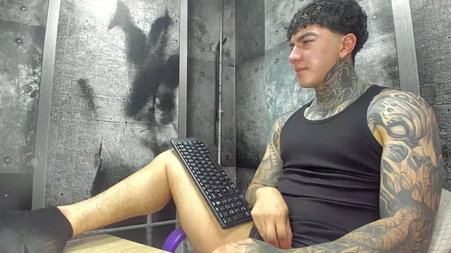 Živý XXX chat Gury_tattoo