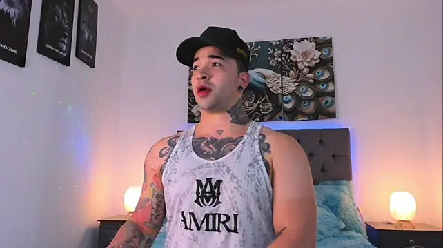 Mathew_Colee Live XXX-Chat