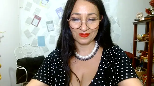 KeisyNeonX XXX чат на живо