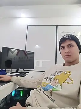 XXX chat uživo modela Axel_Romanov