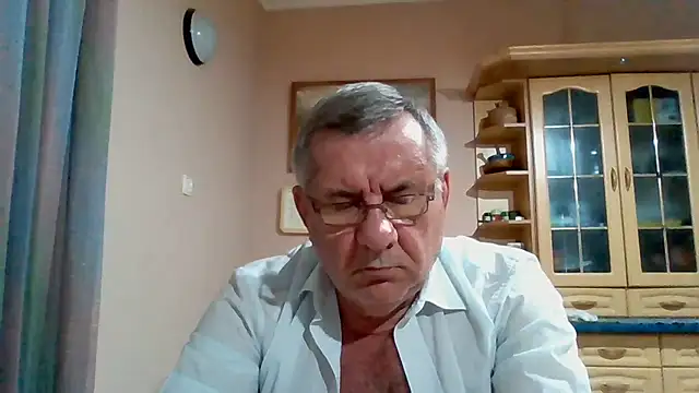 Chatroom XXX en direct de machomale3
