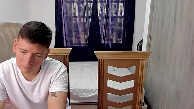 ethanandzoe Live XXX-Chat