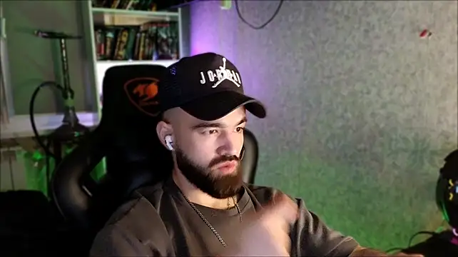 Chat XXX Live _Serious_Man
