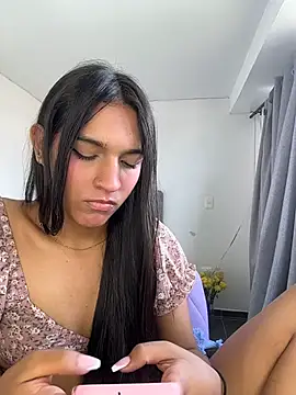 Chat +18 de namy_moon1 ao vivo