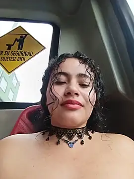 Yaya_paid 即時 XXX 聊天