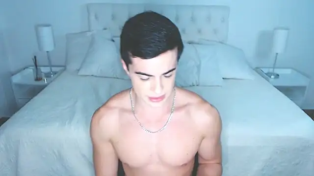 צ'אט XXX בשידור חי של mr_hunterx