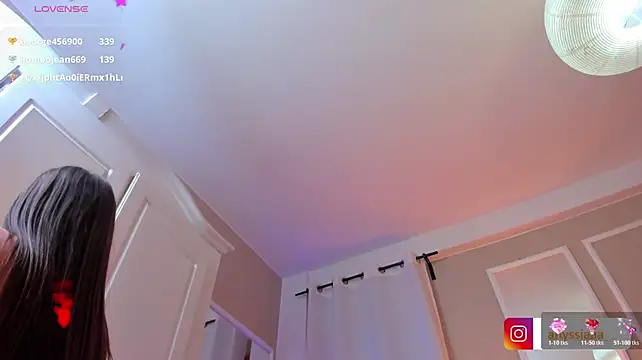 Anyssia's Live XXX Chat