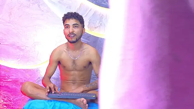 Boy_Rock_xx Adlı Modelin Canlı XXX Sohbeti