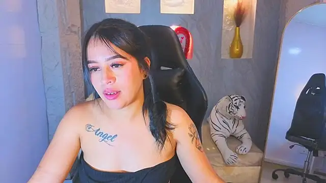 Lore18_b Chat XXX in diretta