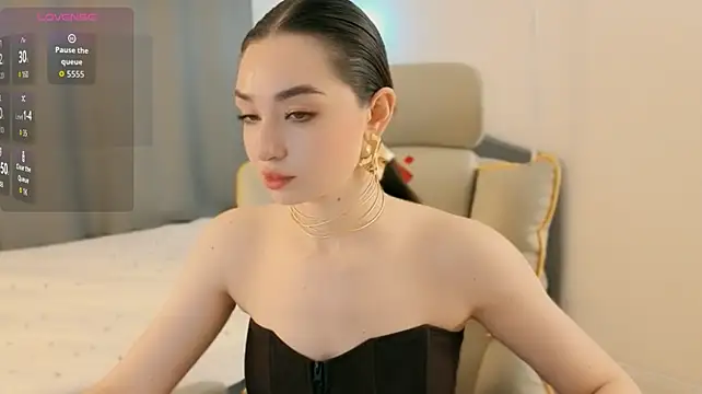 cherrylatte Adlı Modelin Canlı XXX Sohbeti