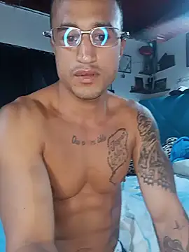 Czat XXX na żywo – Fitneehot