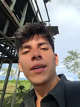 Chat XXX ao vivo de ZaneHoward