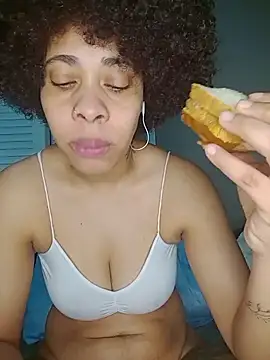 Chat +18 de Su_Duarte_1 ao vivo