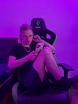 Онлайн чат XXX YoungSebi