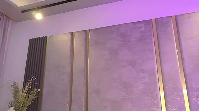 Samantha_Hans Chat XXX in diretta