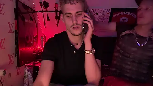 Cookieboy88's Live XXX Chat