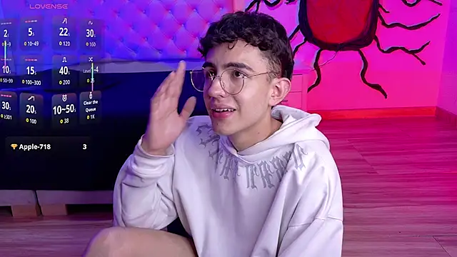 Chat XXX Live Eithan__wolf