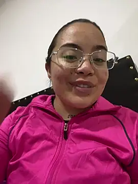 Chatroom XXX en direct de Lindalatina2001