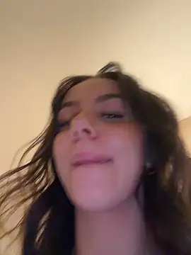 Cherry-Beann Live XXX chat