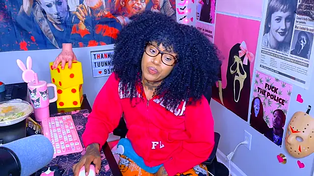 spookiebaddie's Live XXX Chat