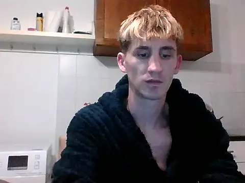 Онлайн чат XXX Piiitt28