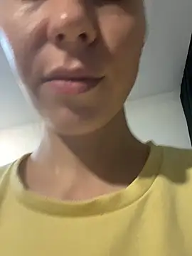 แชท XXX สดของ Karrolliza