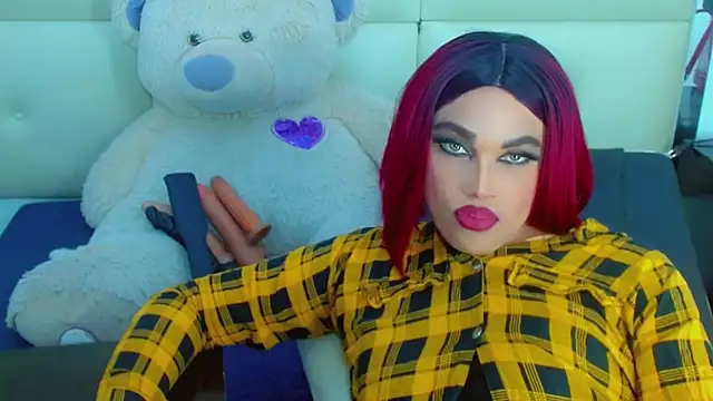 NharaBigCock live XXX chat