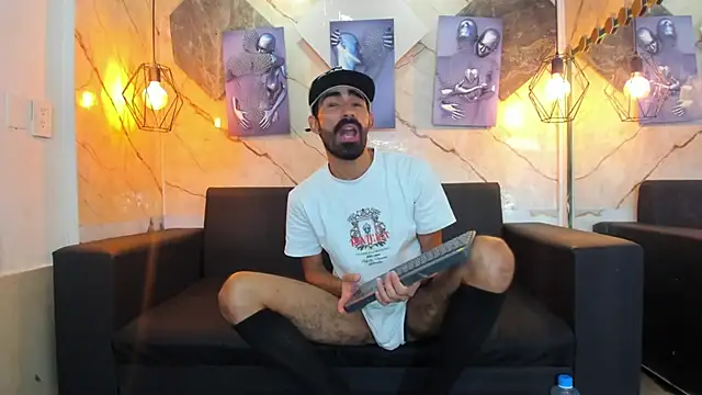 צ'אט XXX בשידור חי של Andres_Bless