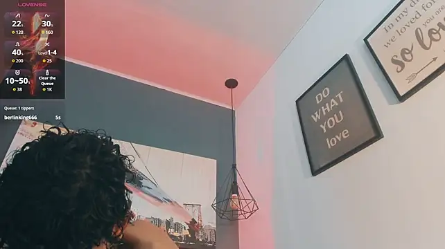 Maximoking26 élő XXX-chatje