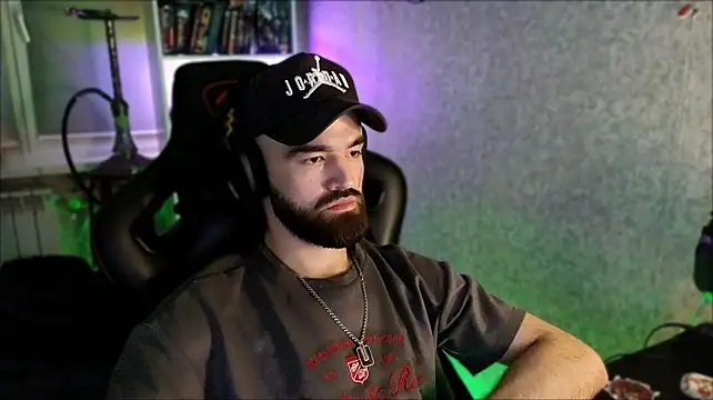 _Serious_Man Live XXX Chat