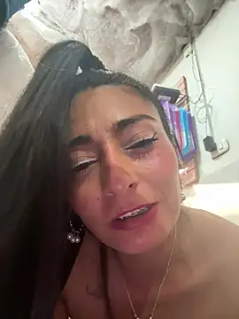 Chat XXX en directo de IsabellaMariet