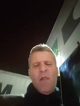 Živý XXX chat Rades55555