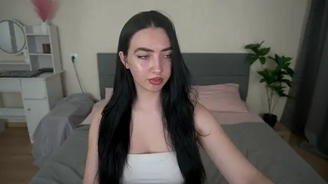 WildKittenX_ Live XXX-Chat