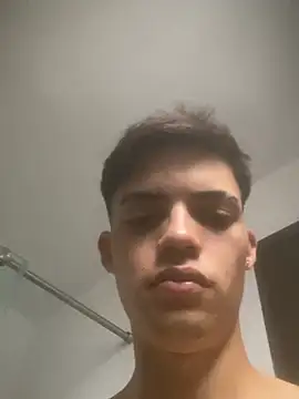 Latinos_2001 Live XXX-chat