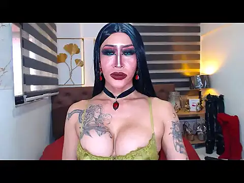 DominateMistressTyra's Live XXX Chat