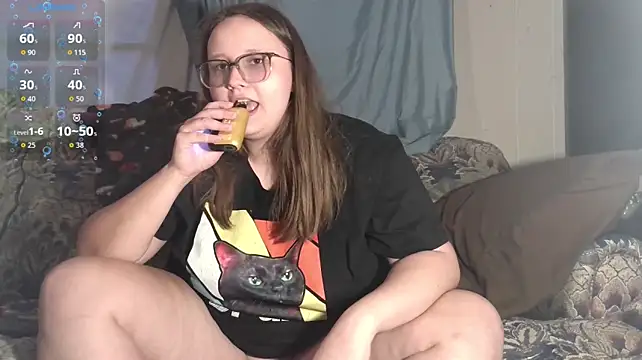 TurtleLady420 webkamerás műsora