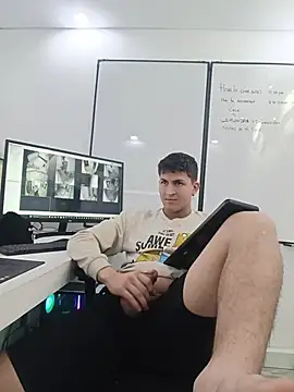 Axel_Romanov – Naživo XXX chat