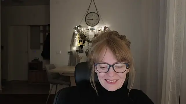 Aurora_Velvett_'s Live XXX Chat